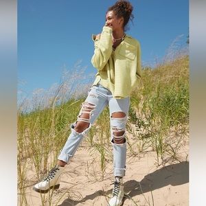 NWT American Eagle Baggy Mom Jean Distressed size 000 / 23W $70